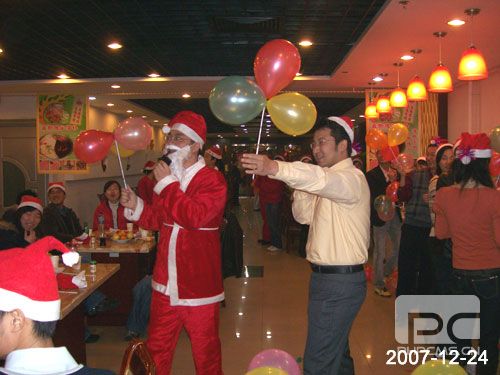 隨銳科技?xì)g樂(lè)圣誕夜