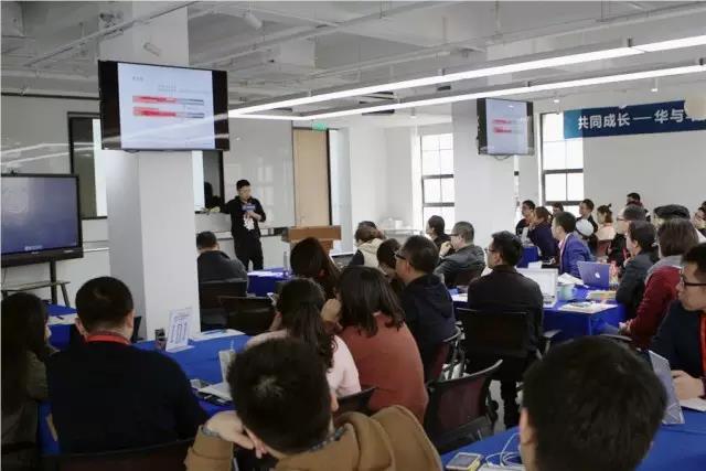 華與華總經(jīng)理肖征