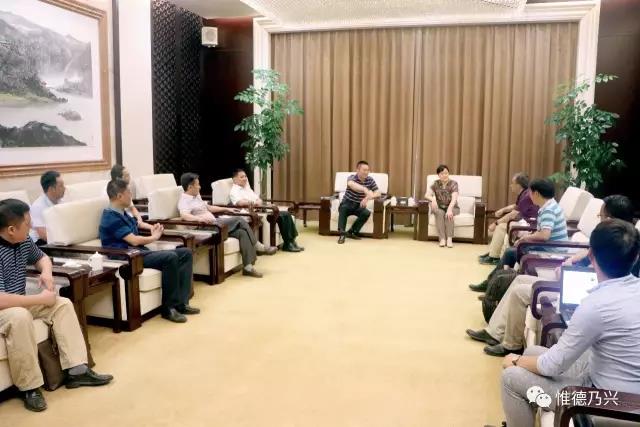 德興市委書記劉瑞英、市長郭峰會見舒騁